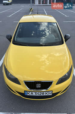 Хэтчбек SEAT Ibiza 2011 в 