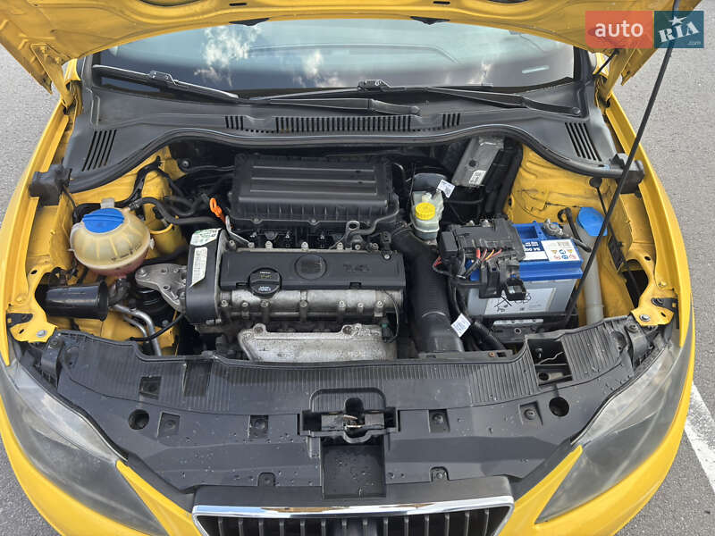 Хэтчбек SEAT Ibiza 2011 в Киеве