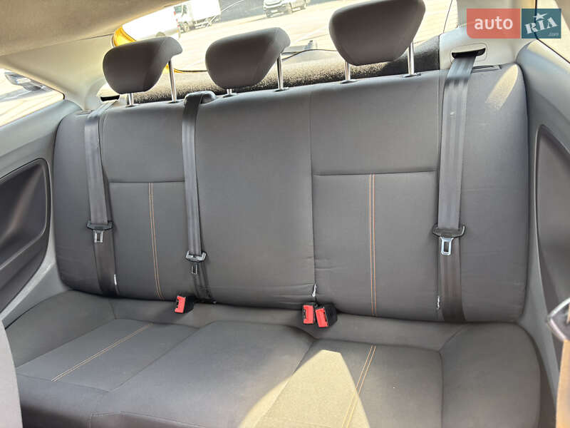 Хэтчбек SEAT Ibiza 2011 в Киеве
