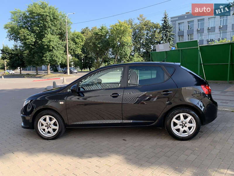 Хетчбек SEAT Ibiza 2010 в Рівному