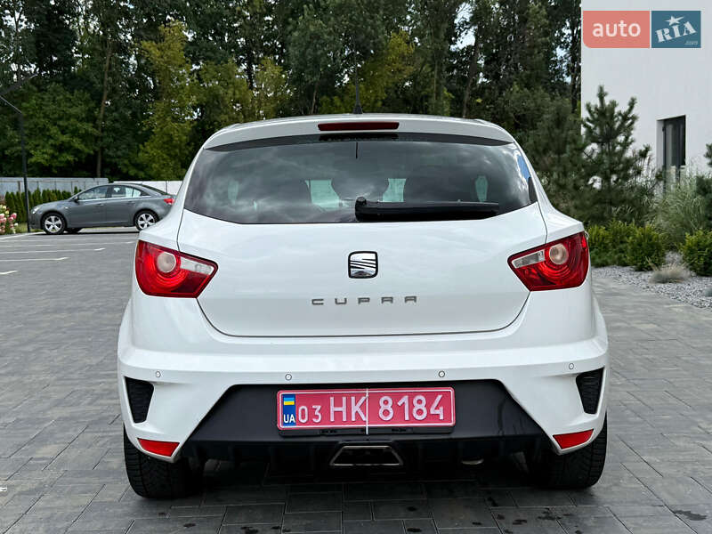 Хэтчбек SEAT Ibiza 2010 в Луцке
