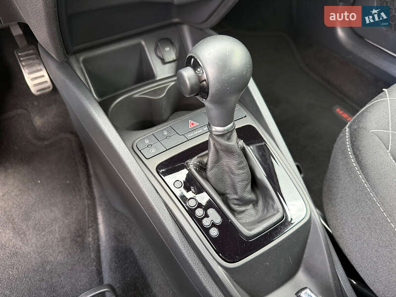 Хэтчбек SEAT Ibiza 2010 в Луцке