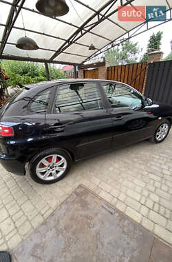 Хэтчбек SEAT Ibiza 2005 в 
