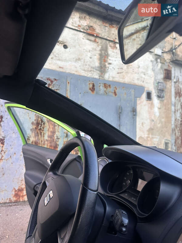 Хэтчбек SEAT Ibiza 2014 в Львове фото 9 Хэтчбек SEAT Ibiza 2014 в Львове