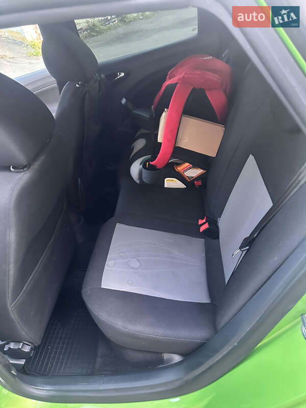 Хэтчбек SEAT Ibiza 2014 в Львове фото 13 Хэтчбек SEAT Ibiza 2014 в Львове