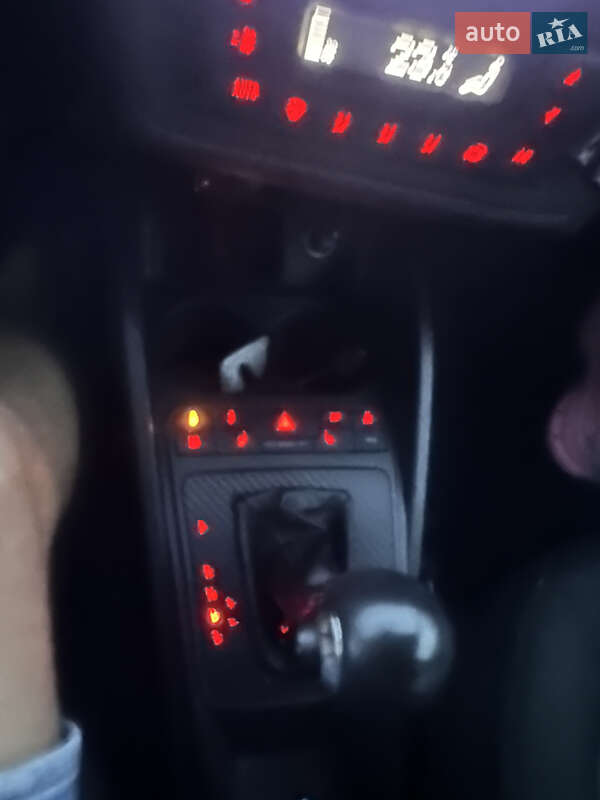 Хэтчбек SEAT Ibiza 2014 в Львове фото 24 Хэтчбек SEAT Ibiza 2014 в Львове