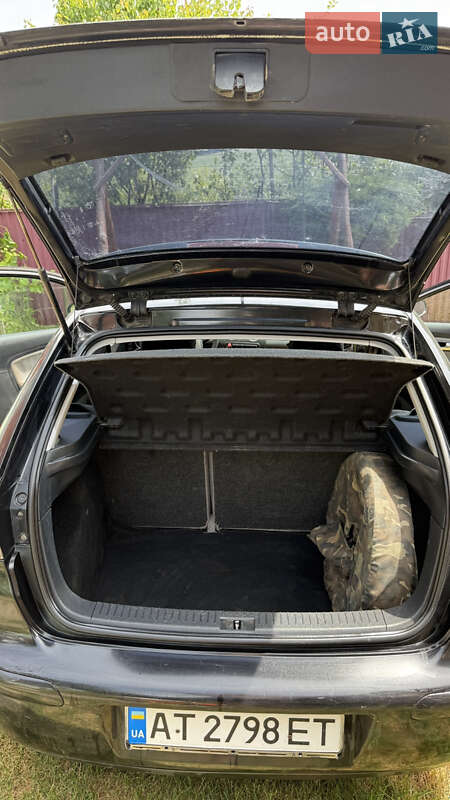 Хэтчбек SEAT Ibiza 2003 в Львове