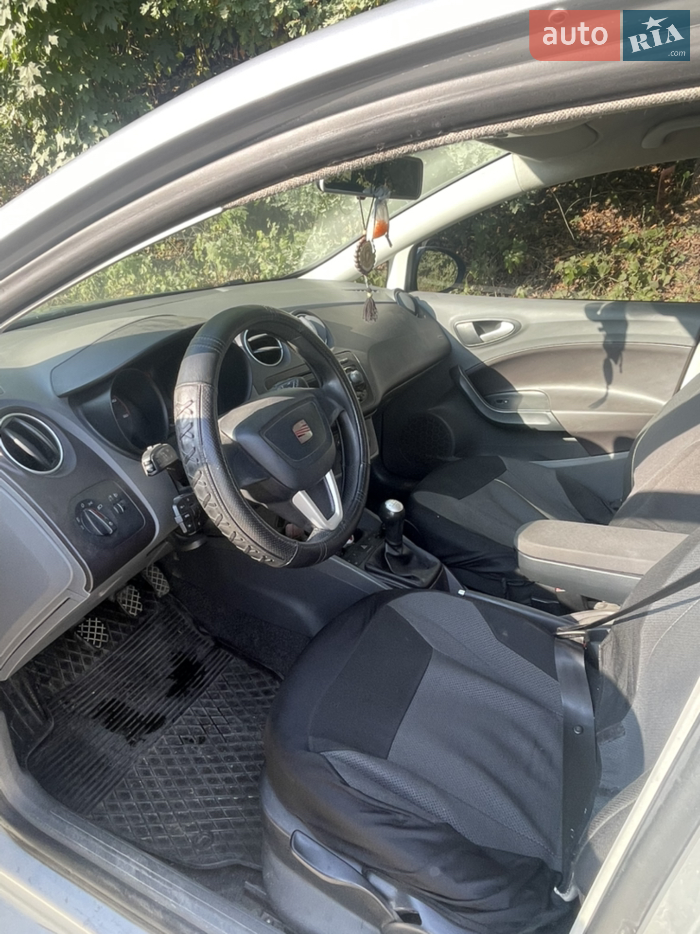 2012 SEAT Ibiza - мініатюра 10