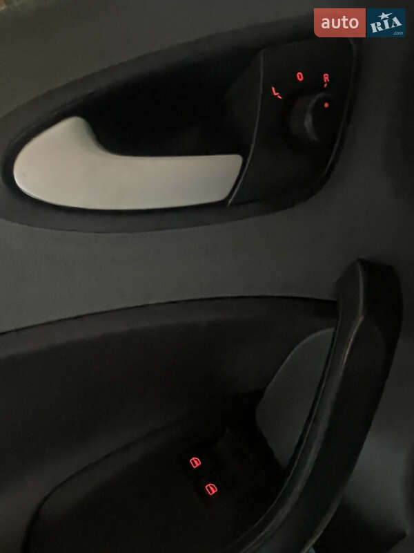 Хэтчбек SEAT Ibiza 2012 в Коломые