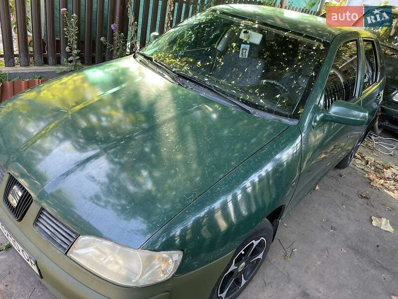 Хетчбек SEAT Ibiza 2000 в Києві