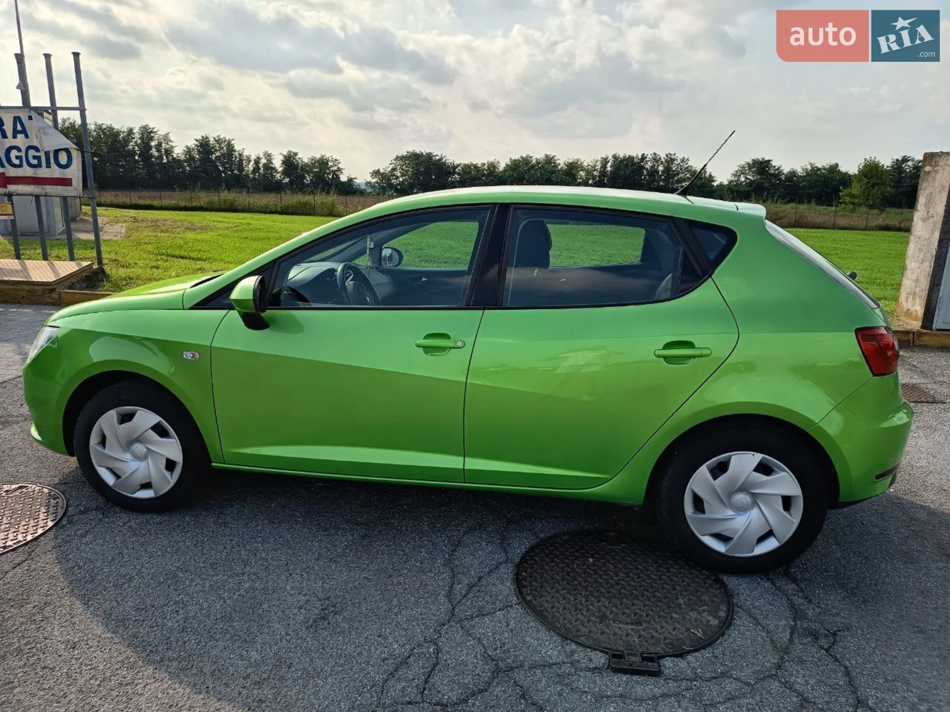 2013 SEAT Ibiza - мініатюра 3