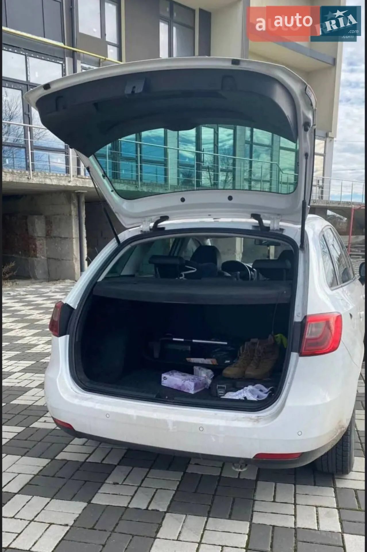 2013 SEAT Ibiza - мініатюра 4