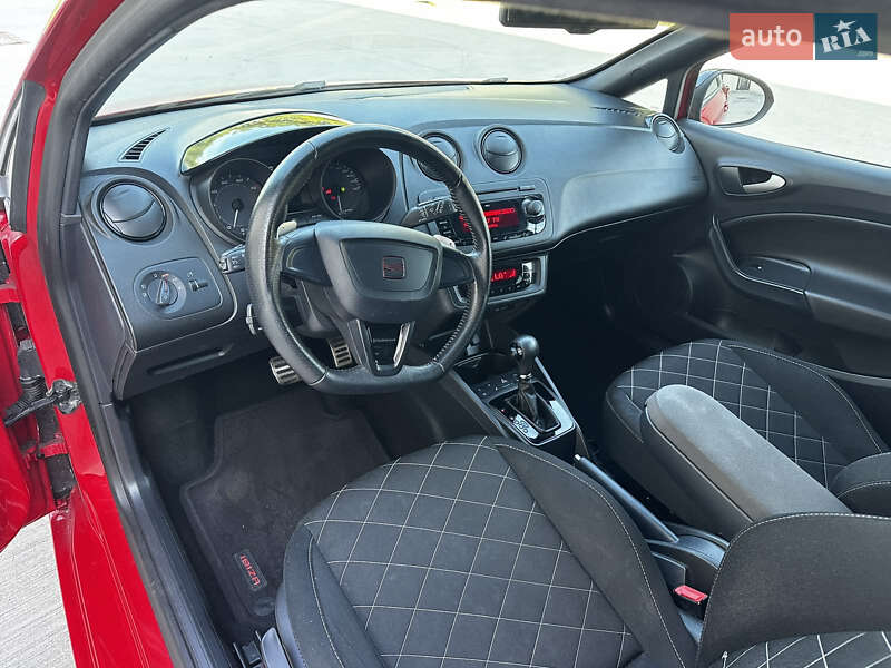 Хэтчбек SEAT Ibiza 2011 в Броварах
