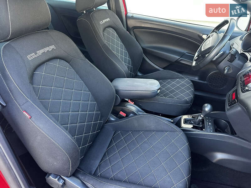 Хэтчбек SEAT Ibiza 2011 в Броварах