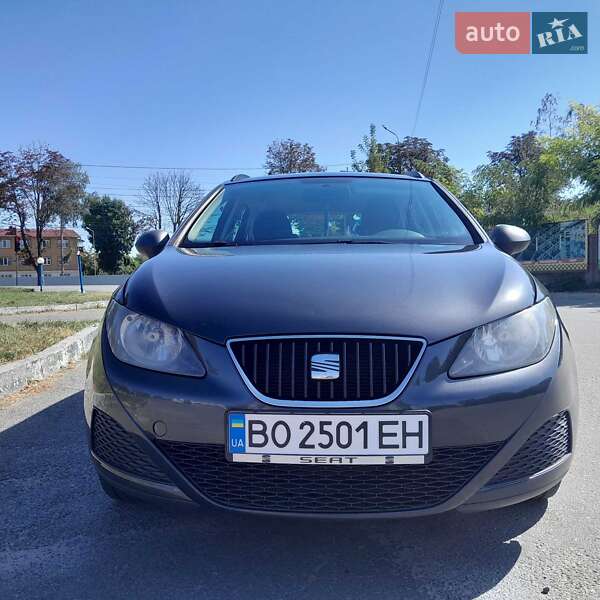 SEAT Ibiza 2011 SEAT Ibiza 2011