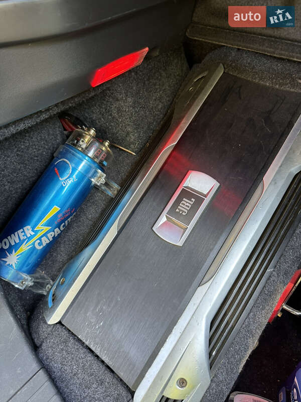 Хетчбек SEAT Ibiza 2008 в Києві