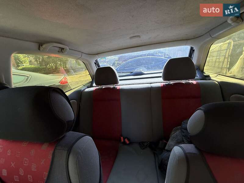 Хэтчбек SEAT Ibiza 2001 в Львове