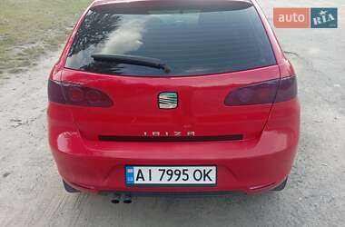 Хэтчбек SEAT Ibiza 2007 в 
