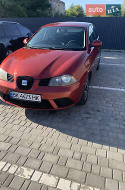 Хэтчбек SEAT Ibiza 2008 в Ровно