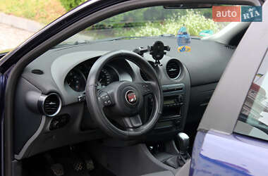 Хэтчбек SEAT Ibiza 2007 в 