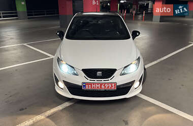 Хэтчбек SEAT Ibiza 2010 в 