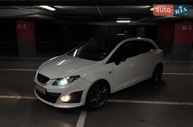 Хэтчбек SEAT Ibiza 2010 в 