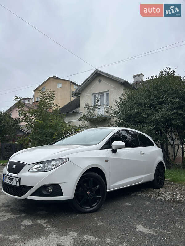 Хетчбек SEAT Ibiza 2010 в Івано-Франківську