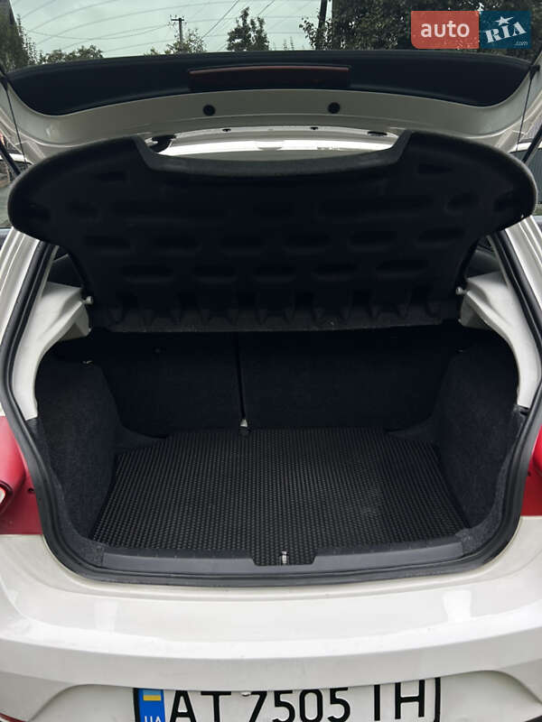 Хетчбек SEAT Ibiza 2010 в Івано-Франківську