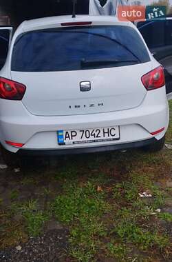 Хетчбек SEAT Ibiza 2014 в Запоріжжі