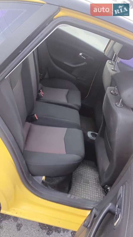 Хэтчбек SEAT Ibiza 2008 в Киеве фото 6 Хэтчбек SEAT Ibiza 2008 в Киеве