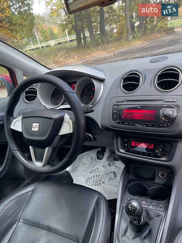 Универсал SEAT Ibiza 2010 в Буче фото 11 Универсал SEAT Ibiza 2010 в Буче