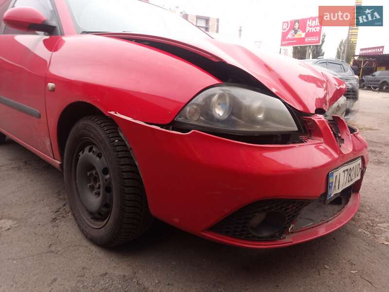 Хэтчбек SEAT Ibiza 2007 в Киеве фото 7 Хэтчбек SEAT Ibiza 2007 в Киеве