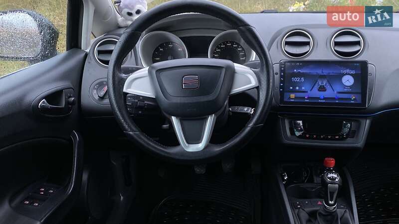 Хетчбек SEAT Ibiza 2008 в Києві фото 25 Хетчбек SEAT Ibiza 2008 в Києві