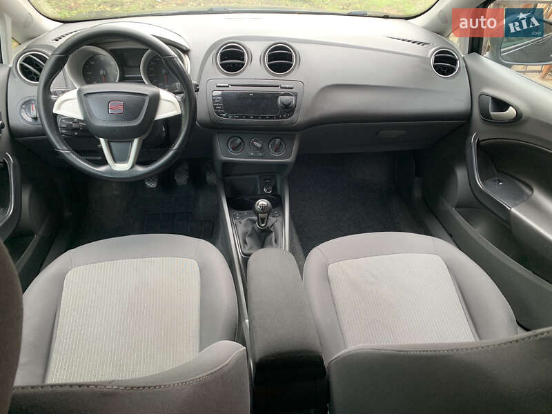 Универсал SEAT Ibiza 2010 в Измаиле фото 27 Универсал SEAT Ibiza 2010 в Измаиле