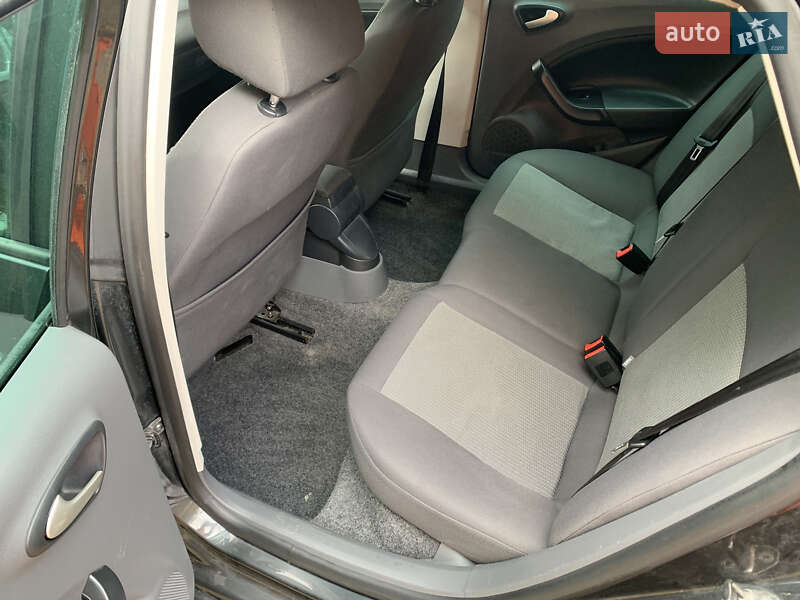 Универсал SEAT Ibiza 2010 в Измаиле фото 32 Универсал SEAT Ibiza 2010 в Измаиле