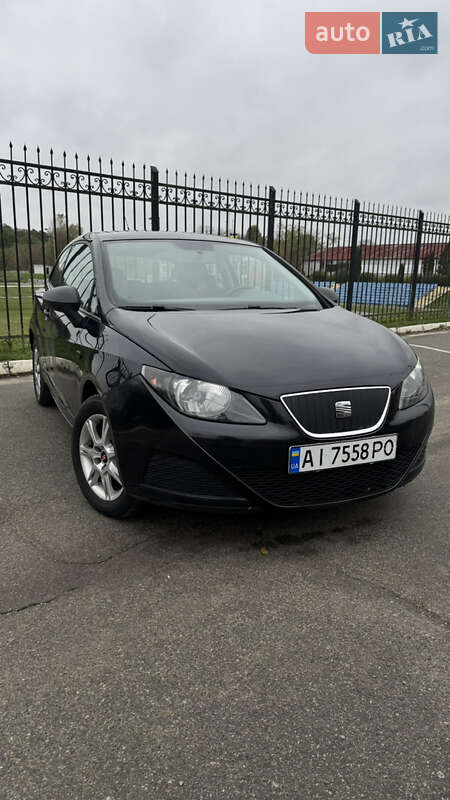 SEAT Ibiza 2011 SEAT Ibiza 2011
