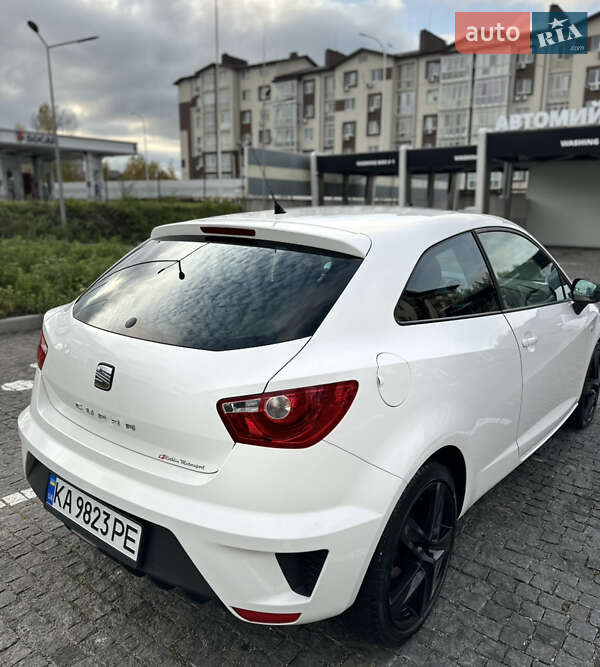 Хэтчбек SEAT Ibiza 2011 в Киеве фото 4 Хэтчбек SEAT Ibiza 2011 в Киеве