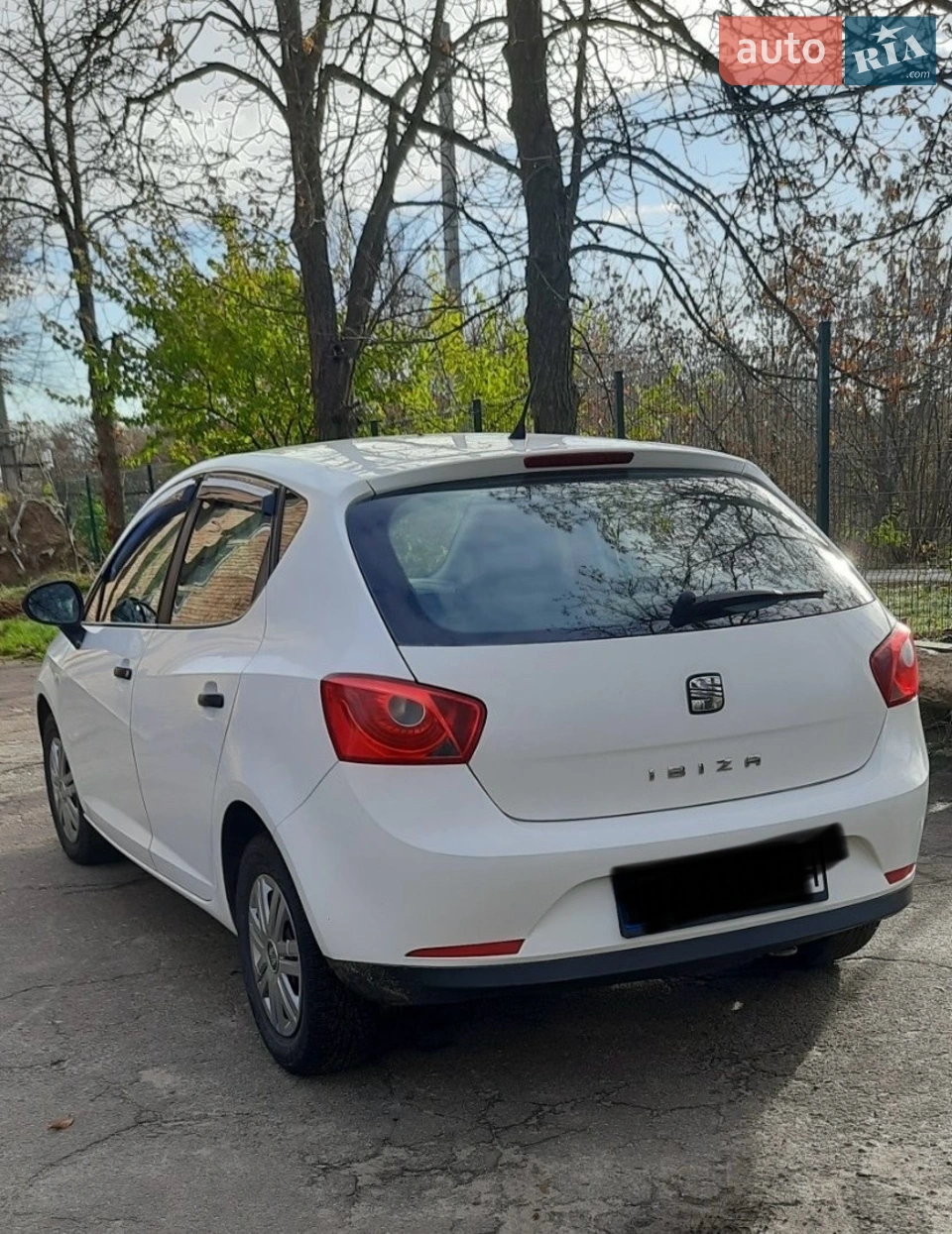 2011 SEAT Ibiza - мініатюра 11