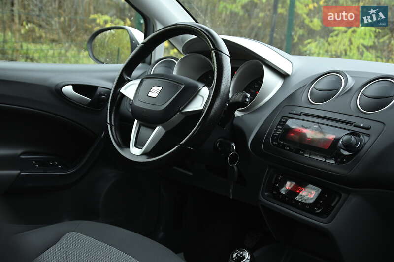 Универсал SEAT Ibiza 2011 в Бердичеве