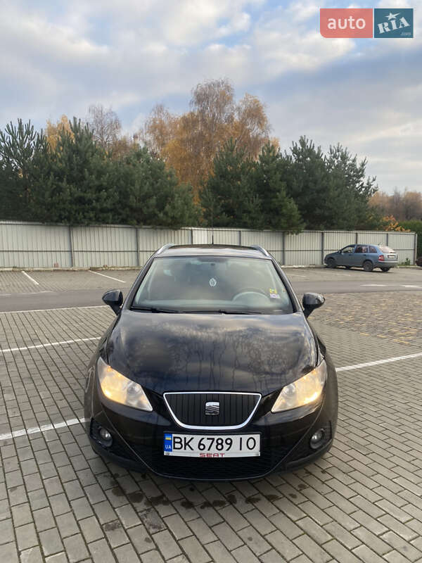 Універсал SEAT Ibiza 2011 в Луцьку