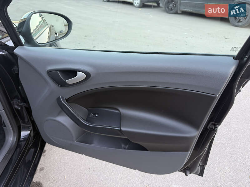 Универсал SEAT Ibiza 2010 в Калуше фото 17 Универсал SEAT Ibiza 2010 в Калуше