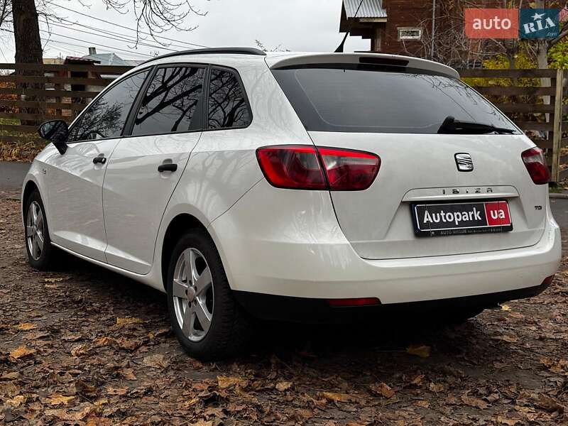 Хетчбек SEAT Ibiza 2013 в Києві