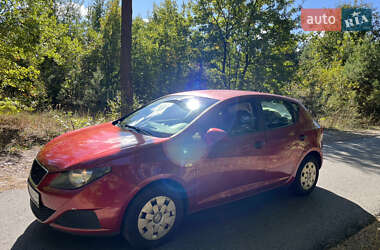 Хэтчбек SEAT Ibiza 2011 в Вышгороде