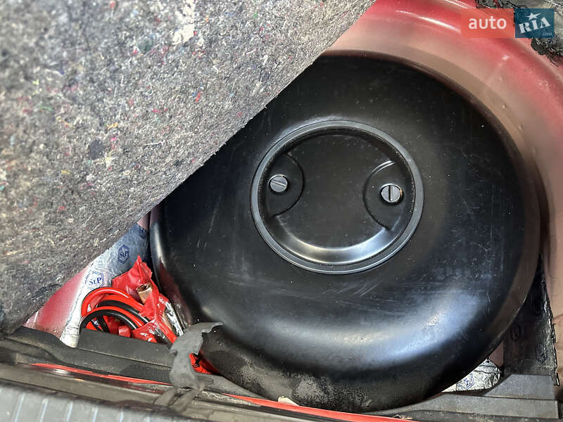 Хэтчбек SEAT Ibiza 2008 в Киеве