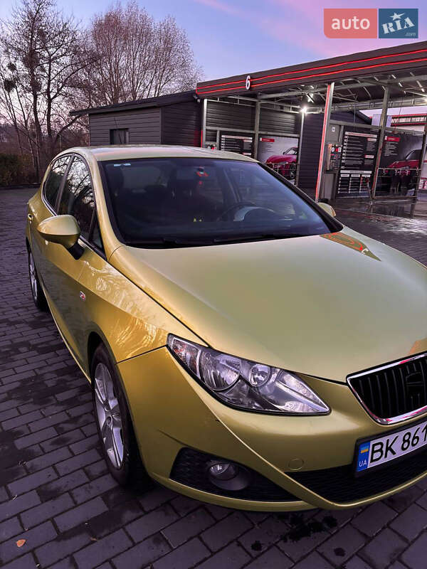 Хэтчбек SEAT Ibiza 2008 в Ровно фото 2 Хэтчбек SEAT Ibiza 2008 в Ровно