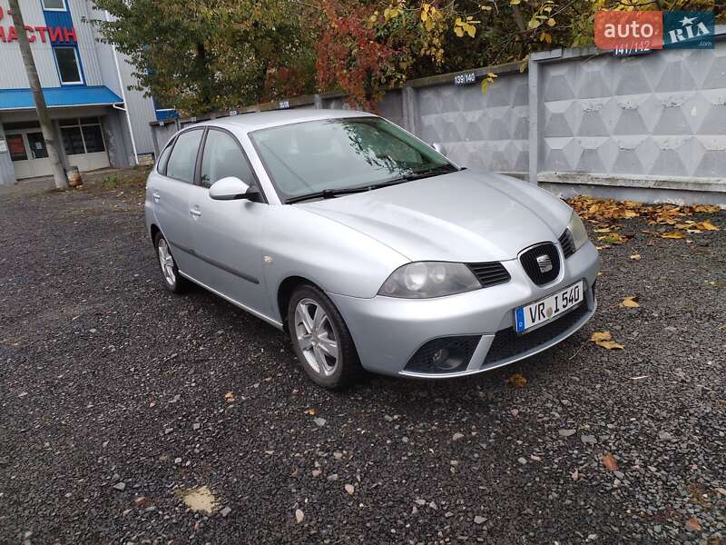 Хетчбек SEAT Ibiza 2007 в Луцьку
