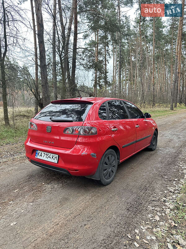 Хэтчбек SEAT Ibiza 2006 в Демидове фото 4 Хэтчбек SEAT Ibiza 2006 в Демидове