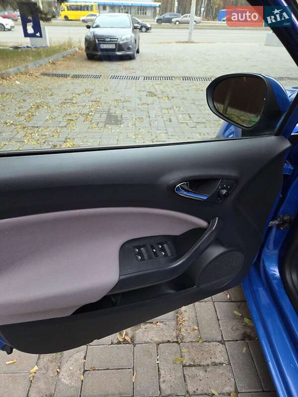 Универсал SEAT Ibiza 2012 в Днепре