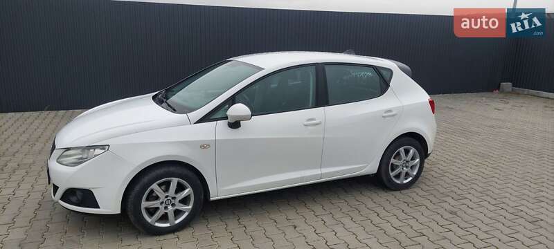 Хэтчбек SEAT Ibiza 2011 в Летичеве фото 5 Хэтчбек SEAT Ibiza 2011 в Летичеве