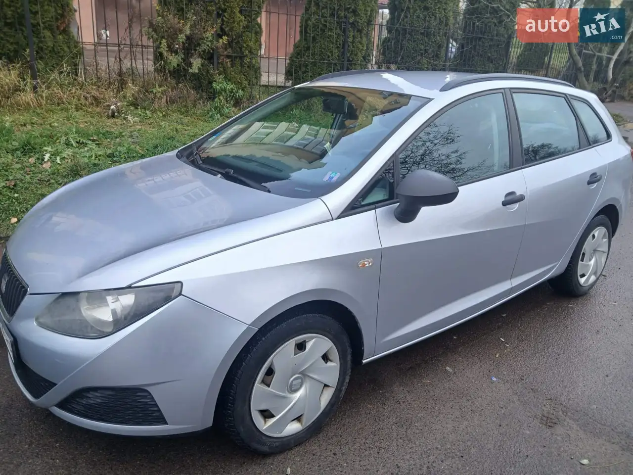 2010 SEAT Ibiza - мініатюра 12